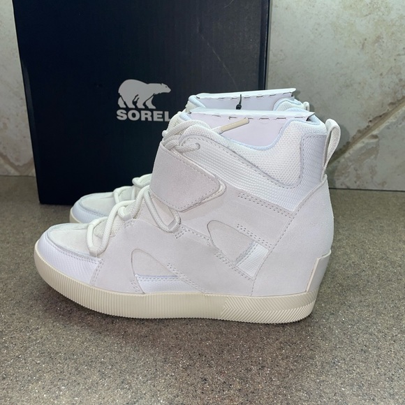 🆕 SOREL Out N About Sports Wedge LaceUp Sneaker, White/Sea Salt Size 8.5 - Picture 1 of 11